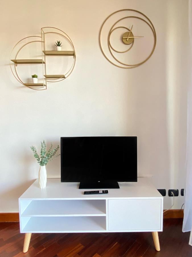Sunset Escape Apartment - Panoramic Terrace Fiumicino Exterior foto